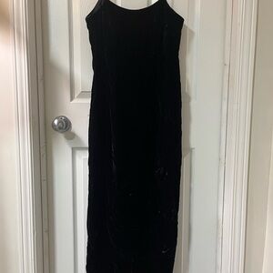 Elegant Black Velvet Dress